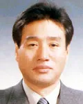 대학교수인 이상주의 대표 이미지