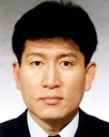 (전직)신문기자인 길진현의 대표 이미지