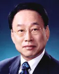 서양화가, (전직)예술기관단체인, (전직)기업인인 이청승의 대표 이미지