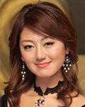 모델인 총러의 대표 이미지