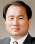 (전직)대학교수인 이윤근의 대표 이미지