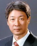 대학교수인 이중섭의 대표 이미지