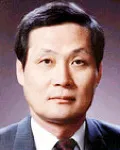 (전직)경제기관단체인, (전직)정무직공무원, (전직)행정공무원인 이석영의 대표 이미지