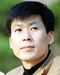 소설가, (전직)별정직공무원인 이용범의 대표 이미지