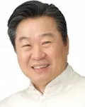 한의사, (전직)대학교수인 최서형의 대표 이미지
