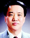(전직)대학교수, (전직)건축가인 신기철의 대표 이미지