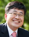 국회의원, 정당인, 변호사인 최원식의 대표 이미지
