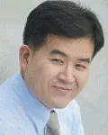 대학교수인 이형기의 대표 이미지