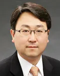 공무원인 조홍희의 대표 이미지