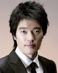 영화배우인 정윤민의 대표 이미지