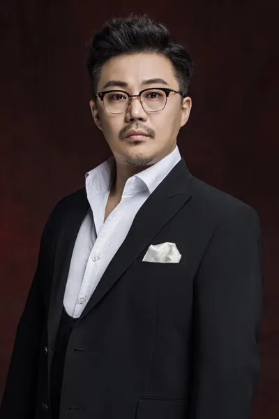 뮤지컬배우인 이창완의 대표 이미지