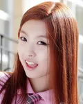 가수인 한유나의 대표 이미지