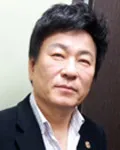 영화배우, 탤런트인 박윤근의 대표 이미지