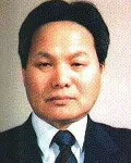 (전직)대학교수, (전직)교원인 이종록의 대표 이미지