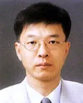 변호사, (전직)판사인 이상철의 대표 이미지