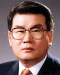 (전직)대학학장, (전직)대학교수인 임용주의 대표 이미지