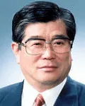 (전직)기초단체장, (전직)광역의회의원인 김주환의 대표 이미지