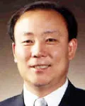 정당인, (전직)광역의회의원, (전직)신용협동조합인인 홍영기의 대표 이미지