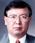 대학교수, (전직)연구인인 김영하의 대표 이미지