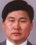 (전직)은행인인 김원일의 대표 이미지
