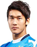 축구선수인 이용의 대표 이미지