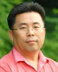 시인, 언론인인 김종경의 대표 이미지
