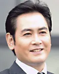 영화배우인 타쿠마 신의 대표 이미지