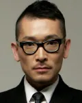 패션디자이너, 기업인인 윤기석의 대표 이미지