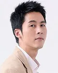 연극배우, 영화배우인 이지용의 대표 이미지