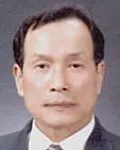 정당인, (전직)관리공단인, (전직)신문기자인 정영모의 대표 이미지
