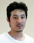 조각가인 김석의 대표 이미지