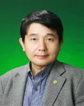 대학교수인 이강래의 대표 이미지
