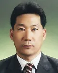 대학교수, 변호사인 차윤호의 대표 이미지