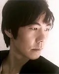 탤런트, 연극배우인 윤수혁의 대표 이미지