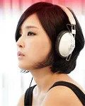 가수인 유나의 대표 이미지