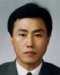 (전직)보험인인 유우용의 대표 이미지