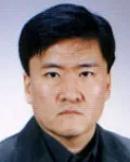 대학교수인 이홍의 대표 이미지