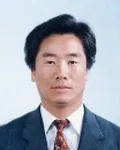 시인, 중고등학교교사인 강영일의 대표 이미지