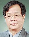 대학교수인 김유영의 대표 이미지