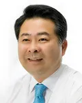 정당인, (전직)기업인인 공형식의 대표 이미지