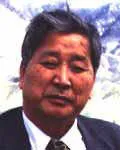 목사, (전직)대학교수인 정학봉의 대표 이미지