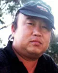 영화감독인 김문옥의 대표 이미지
