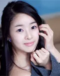 피아노연주가인 진보라의 대표 이미지