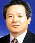 (전직)행정공무원인 정치환의 대표 이미지