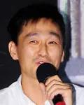 영화감독인 이난의 대표 이미지