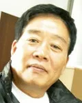 스포츠감독인 강도인의 대표 이미지