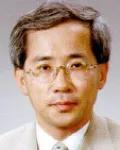 대학교수, (전직)기업인인 홍영진의 대표 이미지