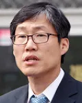 대학교수인 남익현의 대표 이미지