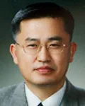 신경외과의사, 대학교수인 박정율의 대표 이미지