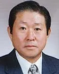 (전직)은행인인 송병익의 대표 이미지